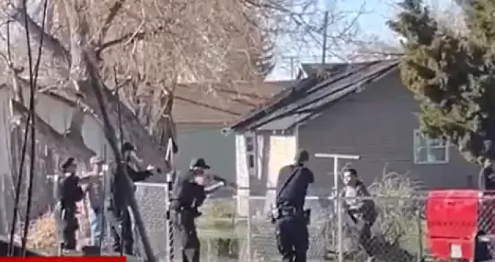 Policija u SAD-u devet puta upucala autističnog tinejdžera. Morali mu amputirati nogu/Screenshot