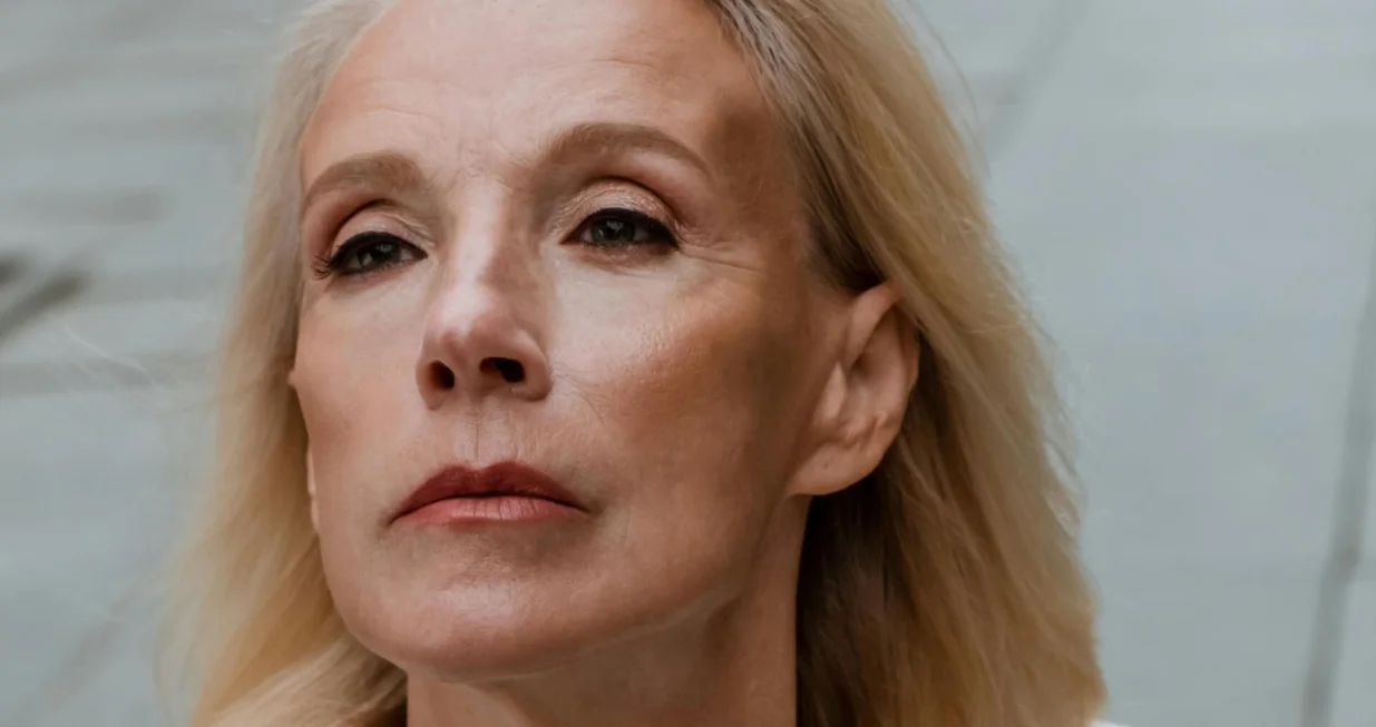 Žena u zrelim godinama//