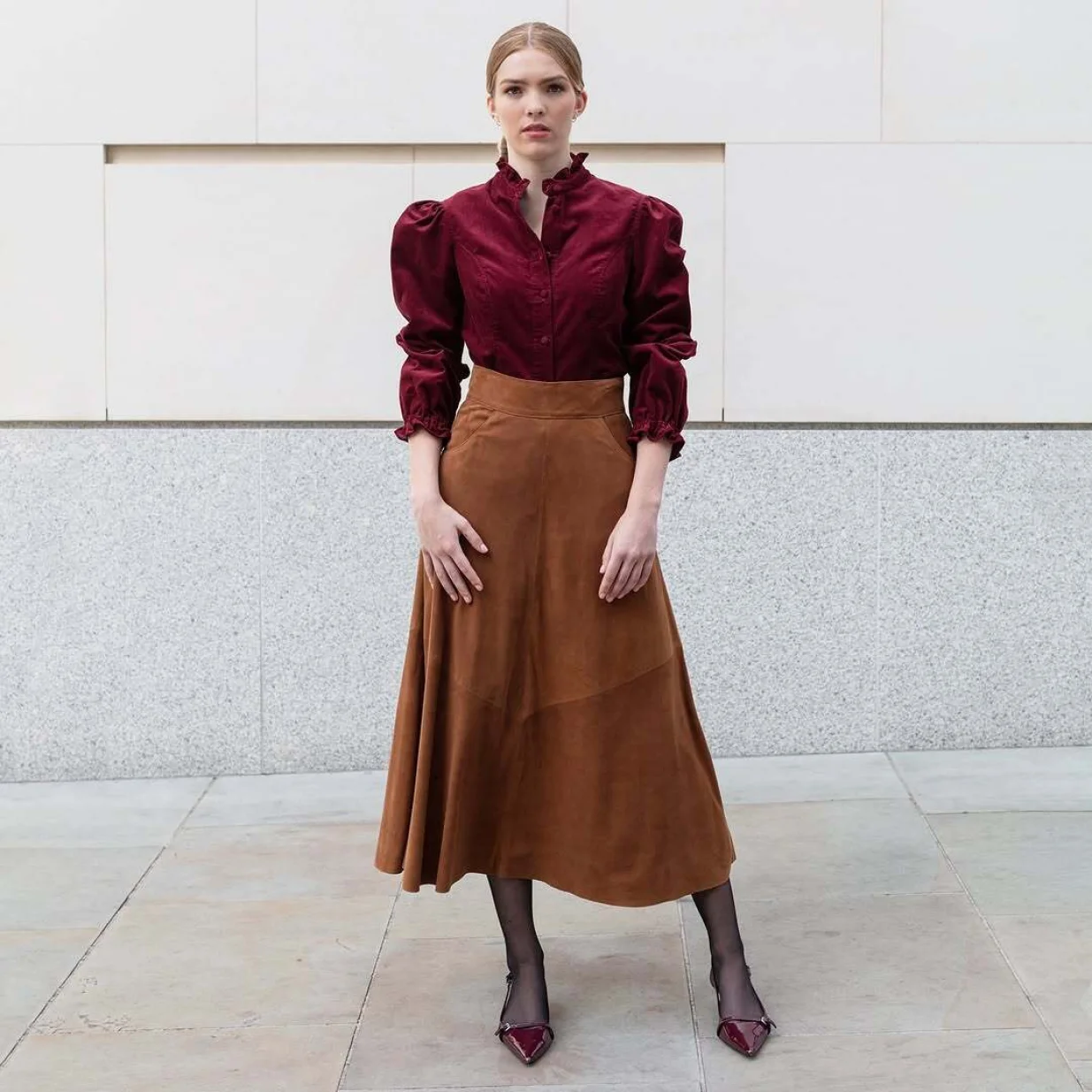 suknja od brušene kože//