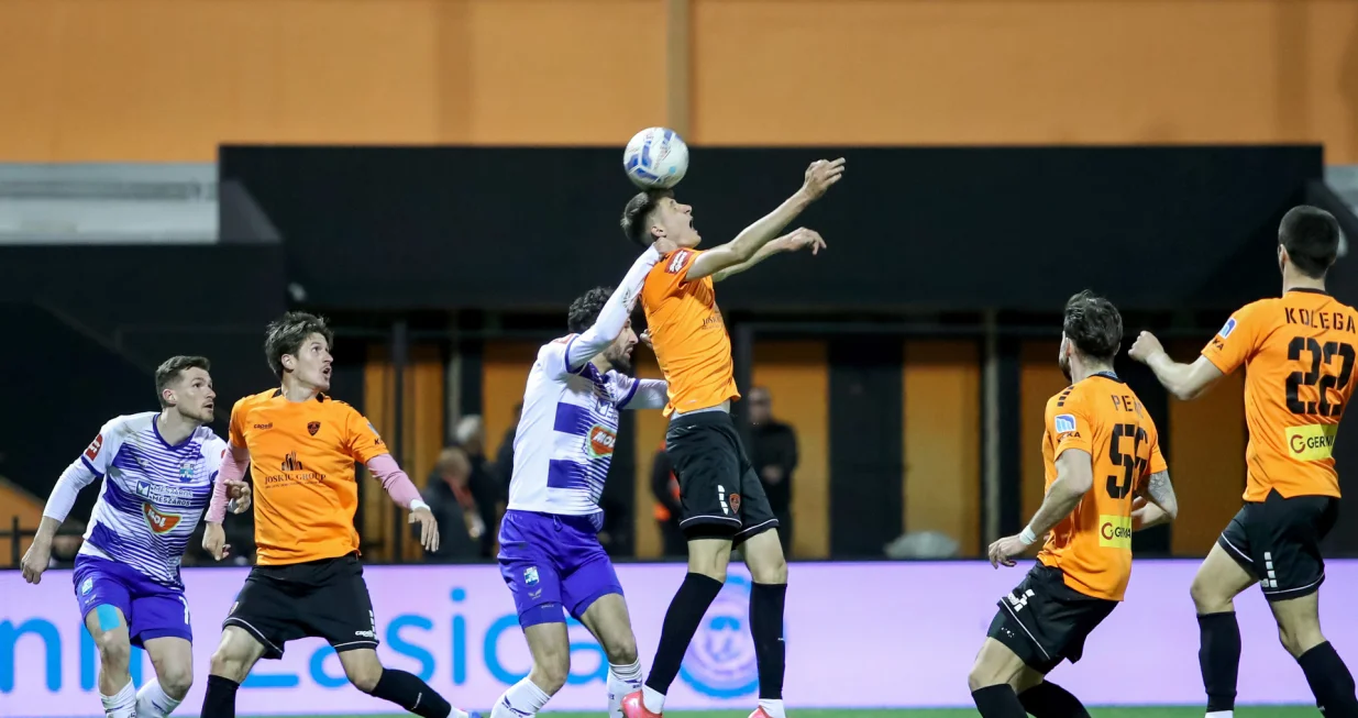 06.04.2025., Stadion Subicevac, Sibenik - SuperSport HNL, 28. kolo, HNK Sibenik - NK Osijek. Lovre Kulusic. Photo: Sime Zelic/PIXSELL