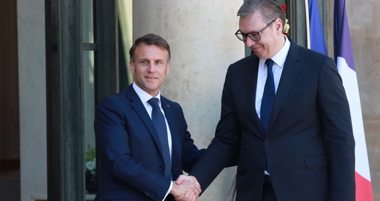 aleksandar vučić, emmanuel macron, francuska, pariz/Ümit Dönmez