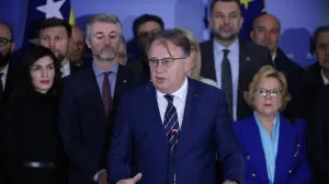 Trojka pres eu/Senad Gubelić