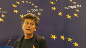 tineke strik u bih/Didier Torche