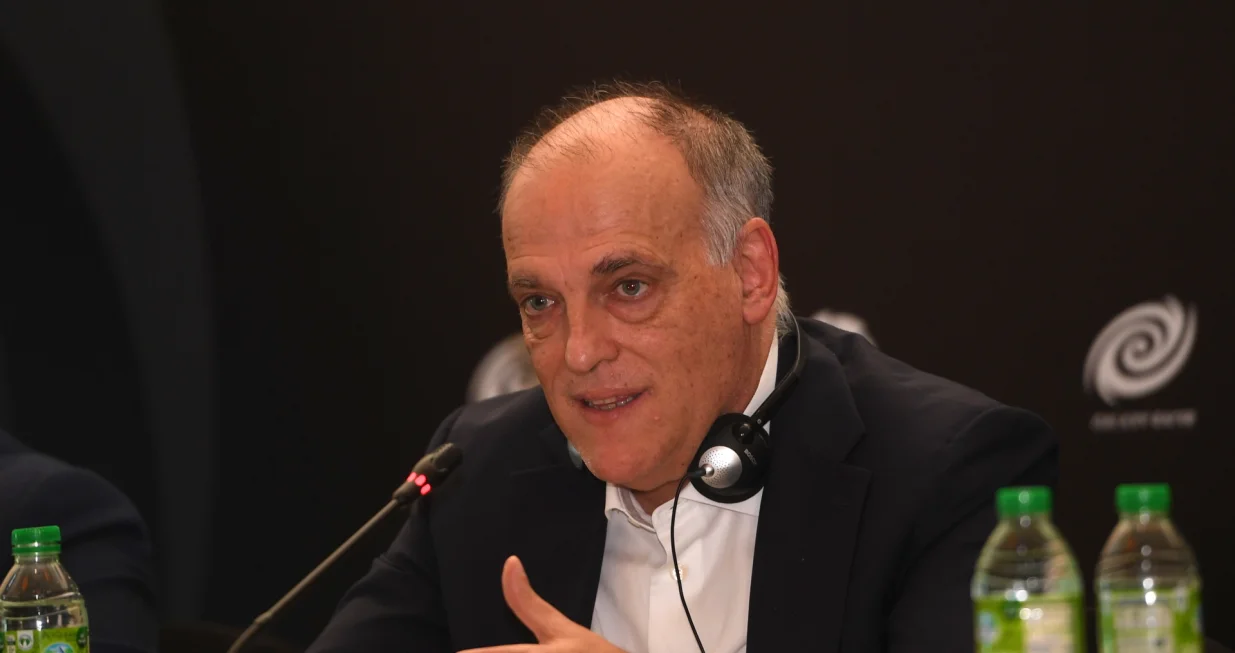 epa10354622 Spanish LaLiga president Javier Tebas speaks during the signing of an agreement between Spanish soccer league LaLiga and the Dubai-based esports, gaming and lifestyle organisation Galaxy Racer in Dubai, United Arab Emirates, 08 December 2022. EPA/MARTIN DOKOUPIL