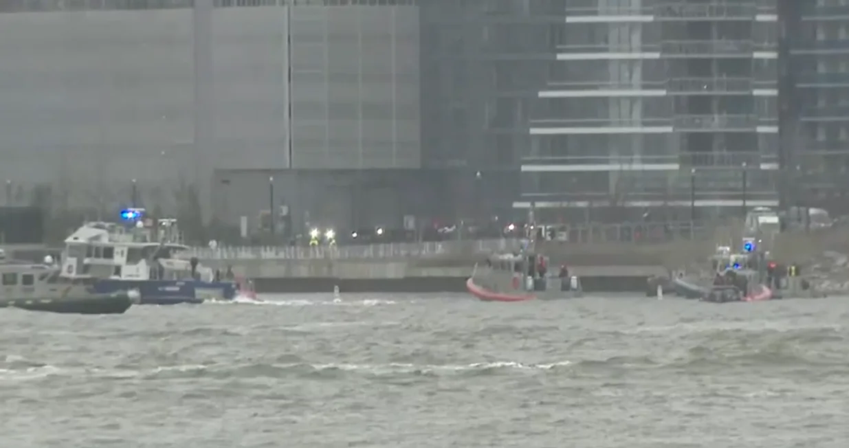 new york, helikopter, hudson, rijeka/Screenshot