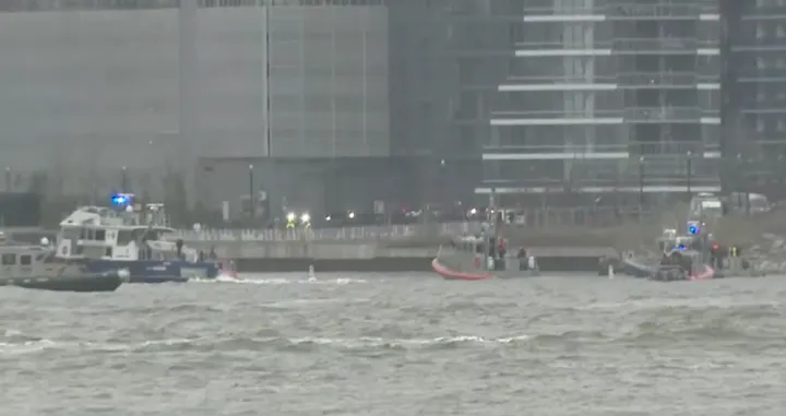 new york, helikopter, hudson, rijeka/Screenshot