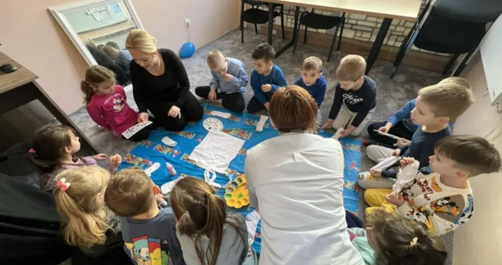 Omladinsko udruženje "Dobro djelo"//