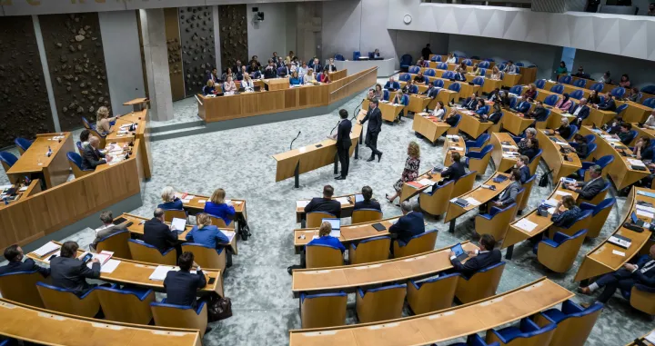 epa10198980 The plenary hall during the second day of the General Political Reflections, the debate after the Speech from the Throne on Budget Day, in The Hague, The Netherlands, 22 September 2022. After the response of the House of Representatives to the budget presented by the outgoing cabinet on Budget Day, it is Rutte's turn to respond. EPA/BART MAAT/Bart Maat