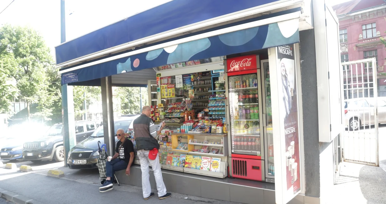 Trafika kupovina Oslobođenjea kiosk/Didier Torche 