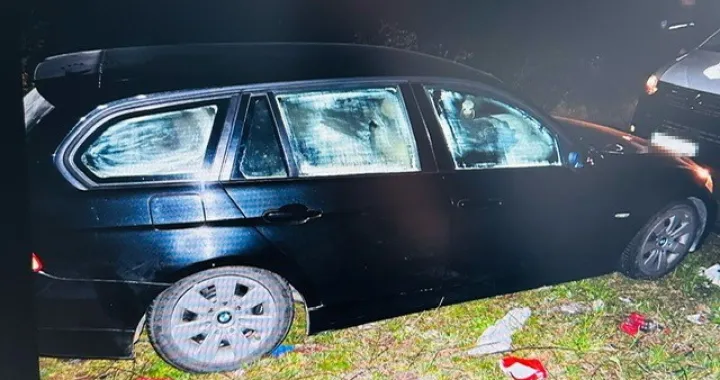 Velika Kladuša - Pripadnici Granične policije BiH spriječili krijumčarenje 23 strana državljana/Gpbih 