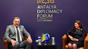 Susret Konakovića i DiCarlo upriličen na marginama Diplomatskog foruma/Fena/