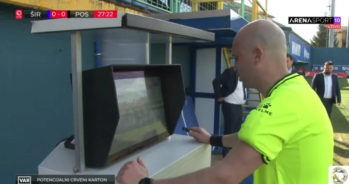 Martinović isključio Bešlića (FOTO: Screenshot/Arenasport)