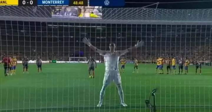 Nahuel Guzman i Sergio Ramos (FOTO: Screenshot/X)