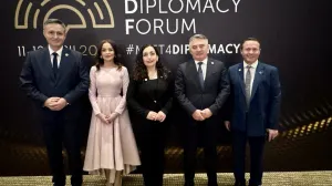 Vjosa Osmani na forumu u Antaliji/