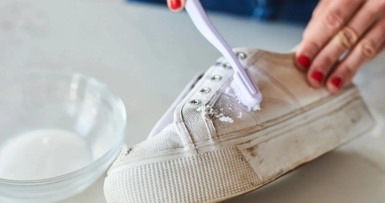 patike, tene, čišćenje/Joe Lingeman