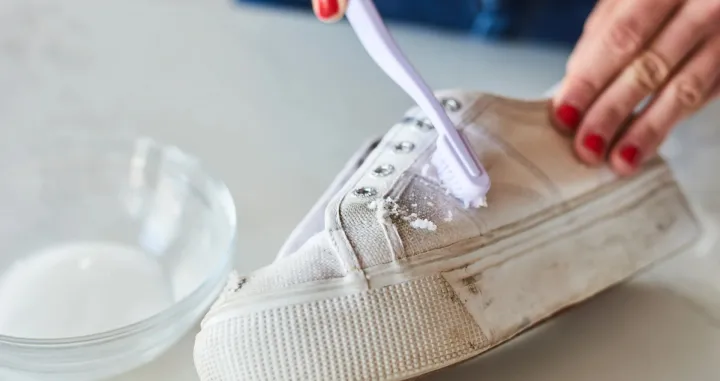 patike, tene, čišćenje/Joe Lingeman