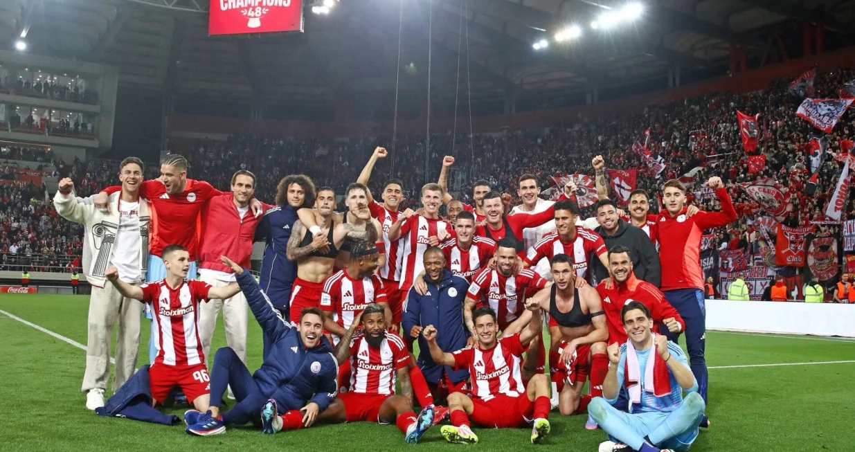 Novi prvaci Grčke (FOTO: FC Olympiacos)