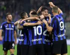 epa10274022 Inter Milan's Nicolo Barella celebrates with his teammates after scoring the 2-0 goal during the Italian Serie A soccer match between FC Inter and Sampdoria, in Milan, Italy, 29 October 2022. EPA/MATTEO BAZZI