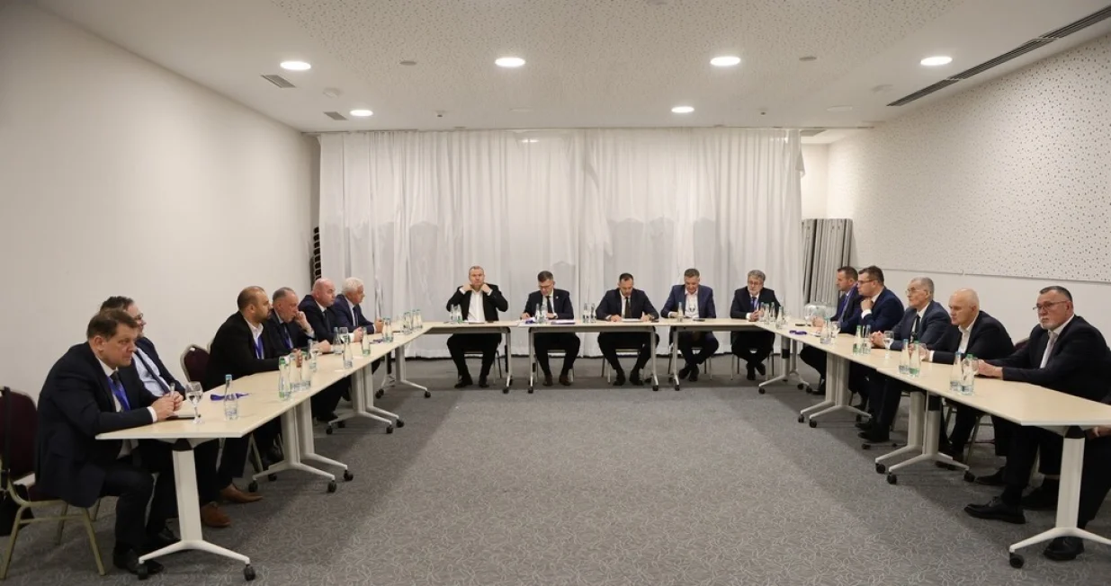 Izvršni odbor N/FS Bosne i Hercegovine prva sjednica 