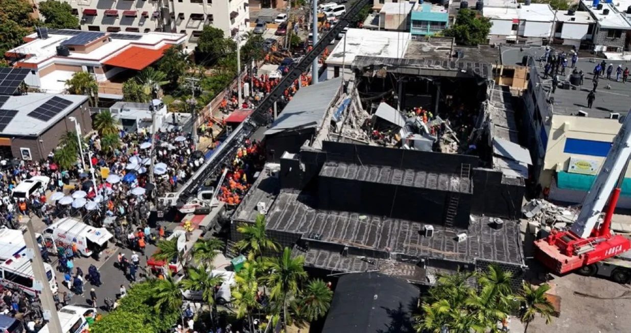 Urušavanje krova u Jet Set klubu/