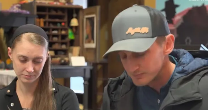 Roditelji djevojčice preminule od morbila/Screenshot