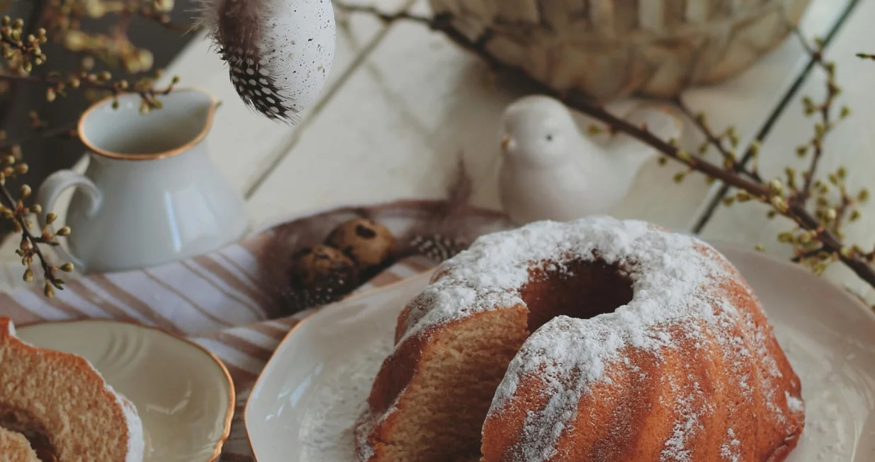 Kuglof od bjelanjaka/Ioana Motoc