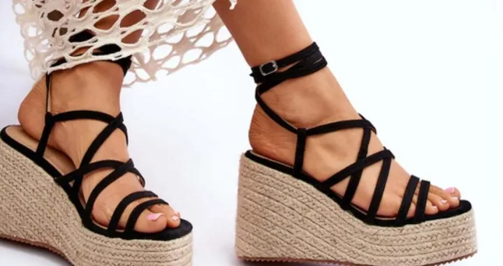 Sandale na putu petu//