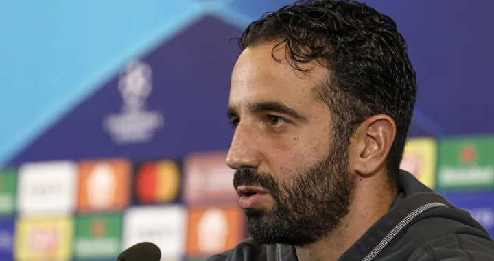 epa10277131 Sporting's head coach Ruben Amorim attends a press conference at Alcochete Academy in Alcochete near Lisbon, Portugal, 31 October 2022. Sporting will face Eintracht Frankfurt in their UEFA Champion League group D soccer match on 01 November 2022. EPA/ANTONIO COTRIM
