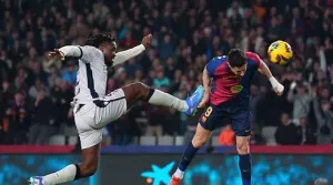 Lewandowski postiže gol (FOTO: Barcelona)