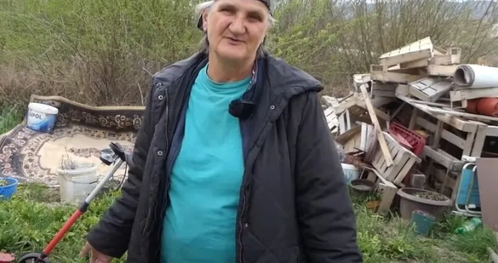 Hajra preživljava sakupljajući sekundarne sirovine/Srednja Bosna Danas