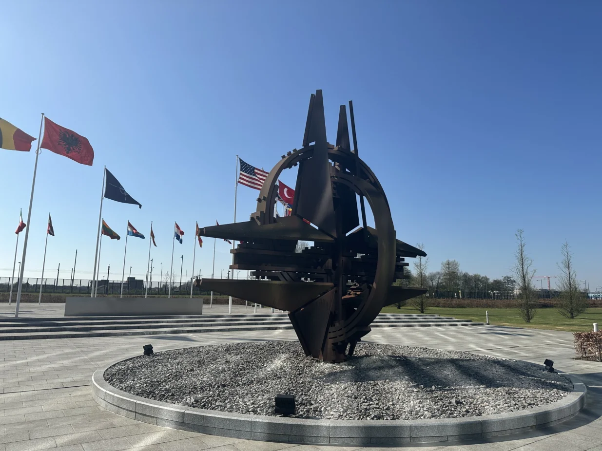 NATO FOTKE RUTTE i TANJA FAJON/