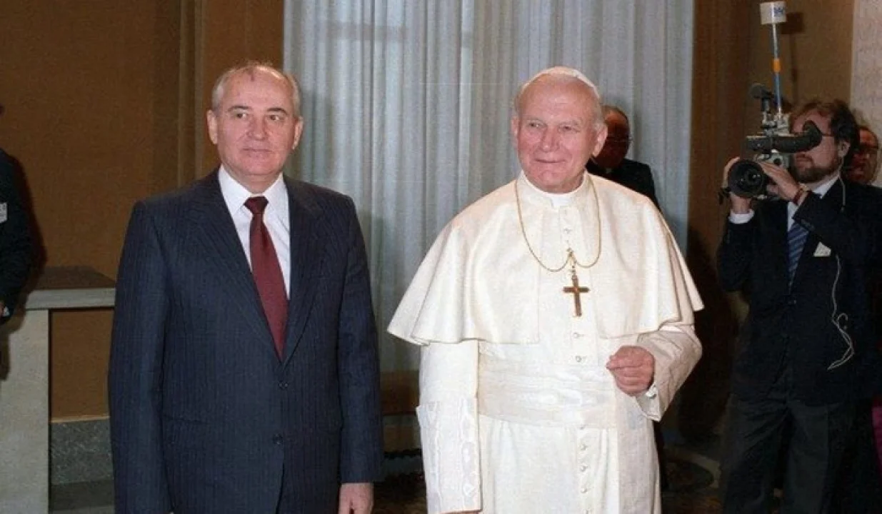 Mihail Gorbačov s papom/