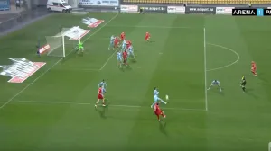 Poništeni gol Rođenih (FOTO: Screenshot/Arena Sport)