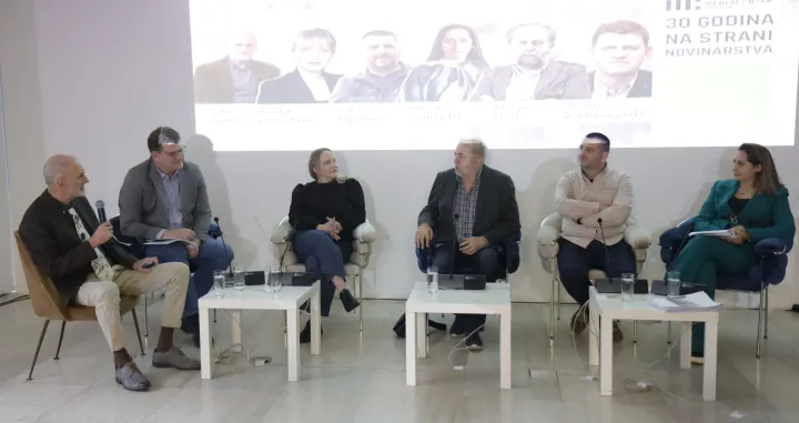 Povodom 30. godišnjice rada, Mediacentar Sarajevo upriličit će razgovor o temi: "Budućnost medija i novinarstva/Senad Gubelić