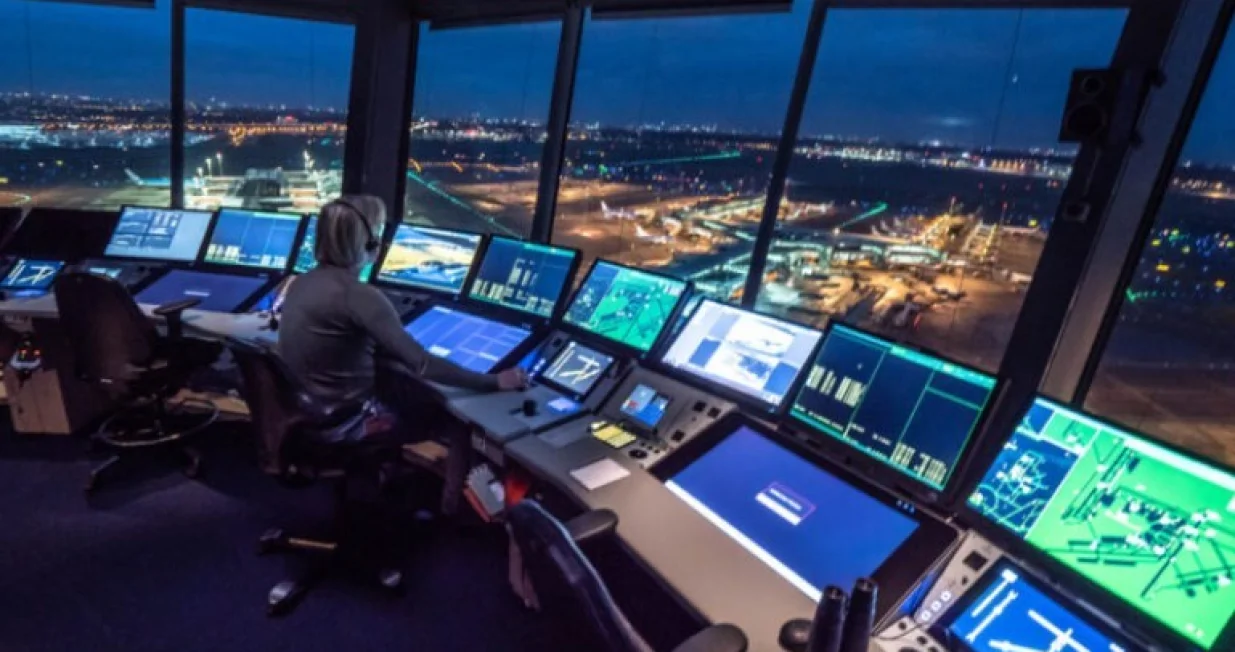 kontola leta, kontrolori letova/Ilustracija/Ilustracija 