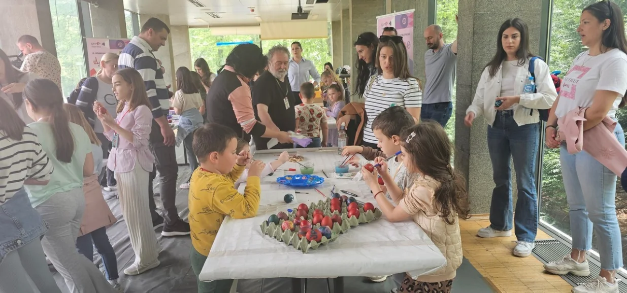 Farbanje jaja na Veliki petak u Banjaluci/