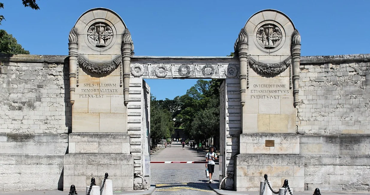 Père-Lachaise/Wikipedia/Wikipedia