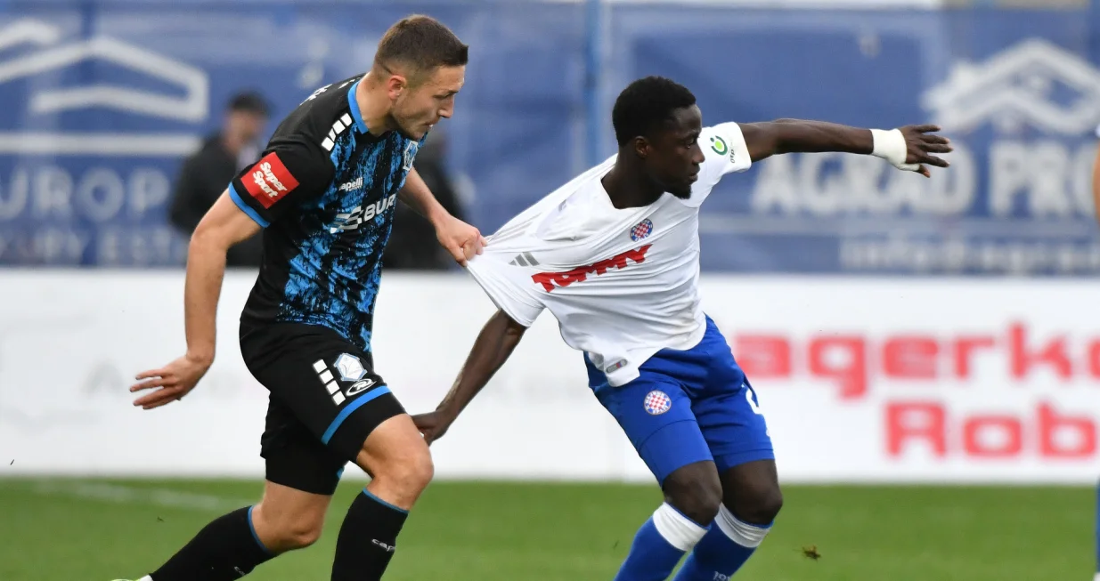 18.04.2025., Varazdin - SuperSport Prva HNL, 30. kolo, NK Varazdin -. HNK Hajduk. Antonio Borsic, Abdoulie Sanyang Photo: Vjeran Zganec Rogulja/PIXSELL