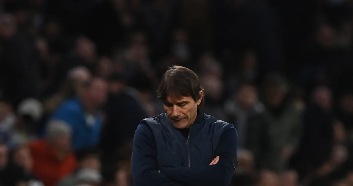 epa10385577 Tottenham manager Antonio Conte reacts during the English Premier League soccer match between Tottenham Hotspur and Aston Villa in London, Britain, 01 January 2023. EPA/Neil Hall EDITORIAL USE ONLY. No use with unauthorized audio, video, data, fixture lists, club/league logos or 'live' services. Online in-match use limited to 120 images, no video emulation. No use in betting, games or single club/league/player publications