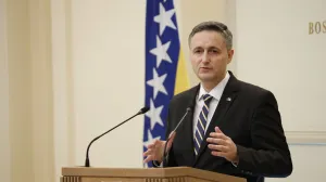 SARAJEVO, 20. marta (FENA) - Član Predsjedništva BiH Denis Bećirović obratit se danas medijima na vanrednoj pres-konferenciji. (Foto FENA/Amer Kajmović)/Amer Kajmović