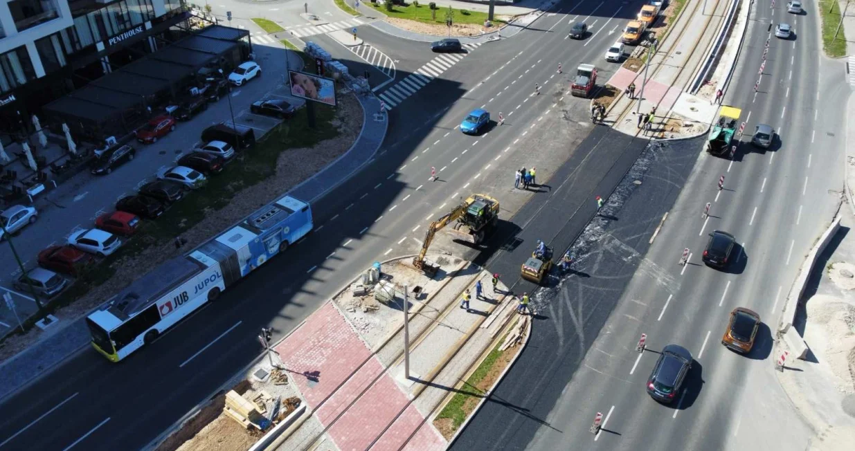 Radovi na izgradnji raskrsnice na XIII transverzali//