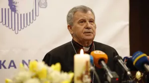 Tradicionalna uskrsna poruka vrhbosanskog nadbiskupa Tome Vukšića iz Nadbiskupske rezidencije u Sarajevu/Senad Gubelić