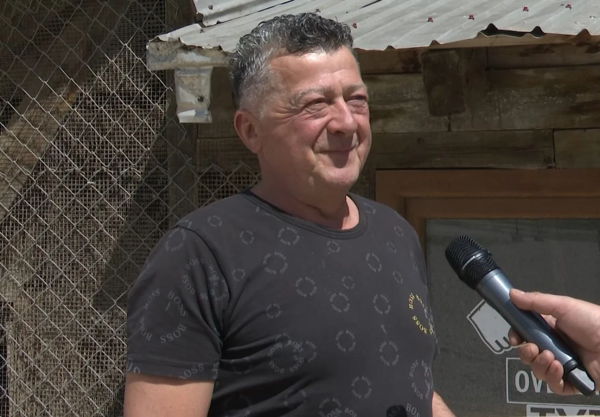 Zdravko Bošnjak, tucanje jaja/Duško Pucar