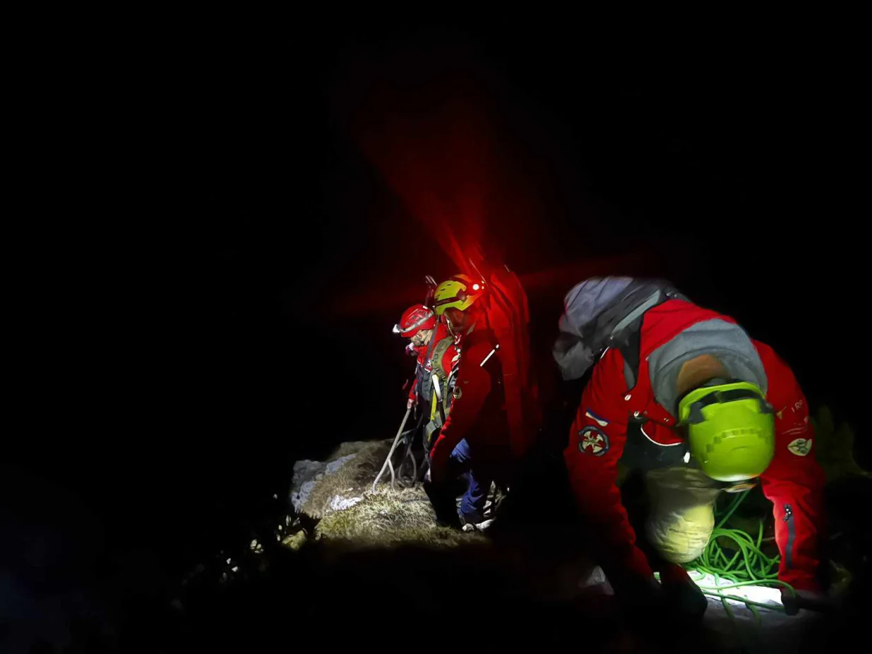 Na Magliću poginuo američki državljanin - marinac; akcija izvlačenja tijela//