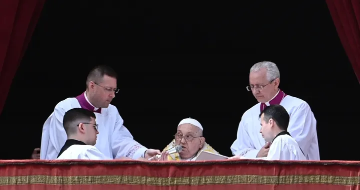 Uskršna poruka pape Franje//