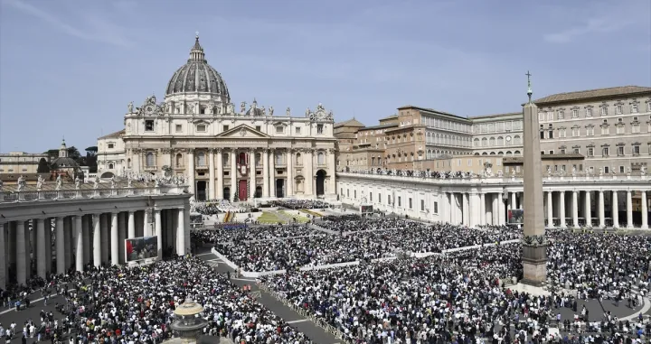 Uskršna poruka pape Franje//