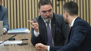 Sjednica Vijeća ministara Bosne i Hercegovine održana je u utorak u Sarajevu. Sjednici su prisustvovali i ministra vanjske trgovine i ekonomskih odnosa i finansija i trezora Staša Košarac i Srđan Amidžić//