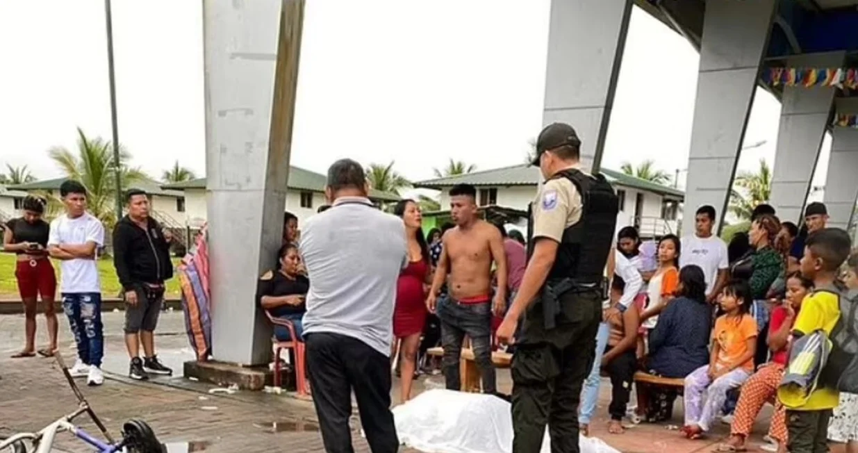 Zapalili muškarca/Cuyabeno TV//