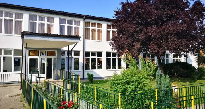 Osnovna škola u Memićima/