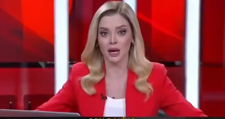 Voditeljica CNN Turska tokom zemljotresa/Screenshot/X